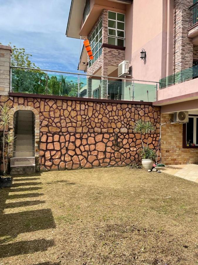 Homestay D' Sepangar Hills Kota Kinabalu Eksteriør bilde